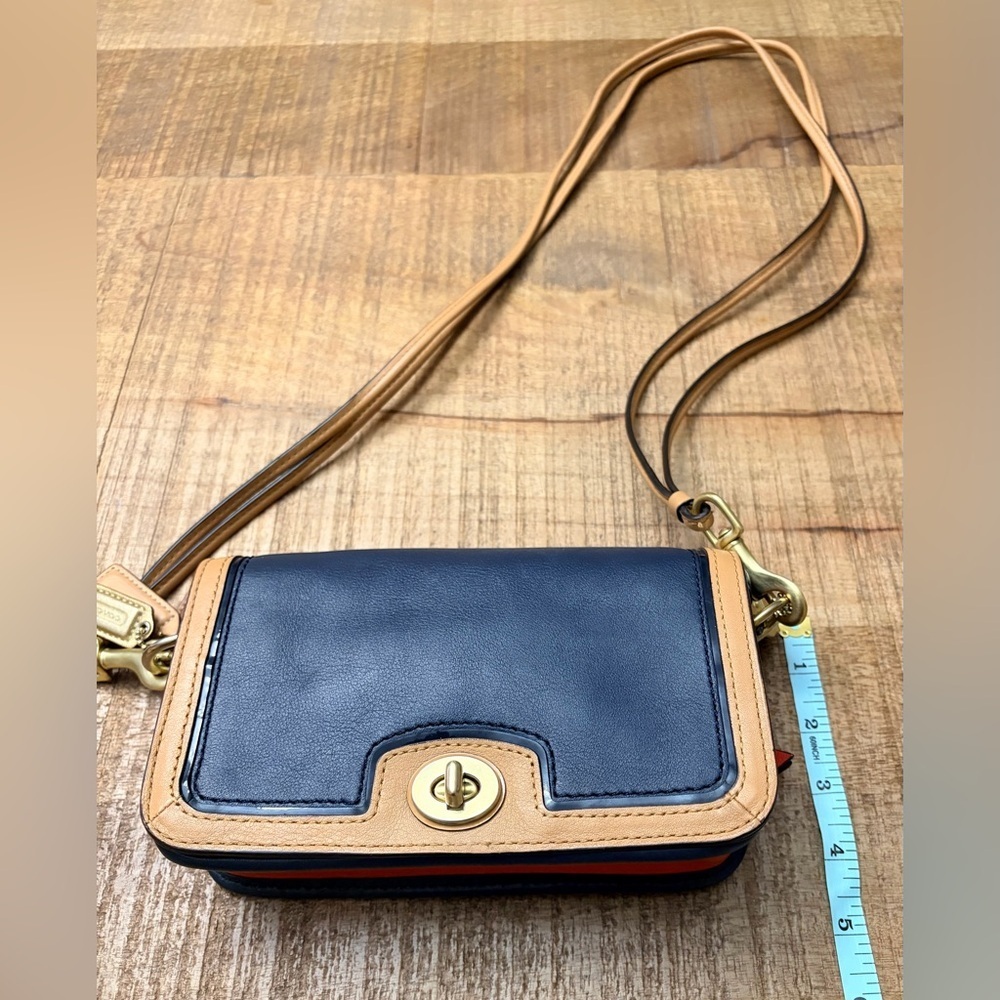 Coach Color Block Navy & Red Leather Turnlock Crossbody Style 19898 - Picture 13 of 15